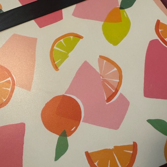 Set of 6 Kate Spade Placemats - great for indoor/outdoor! Pretty and practical🍋 - Picture 7 of 9